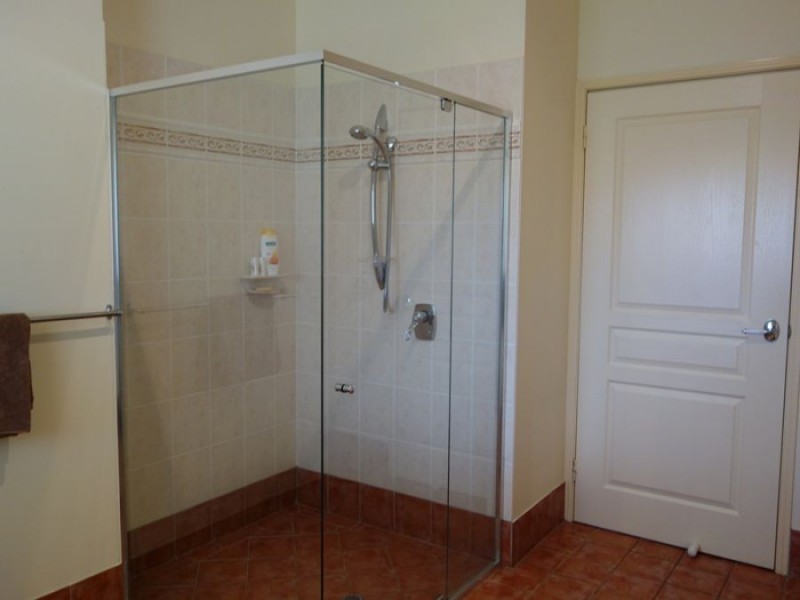 16 Conway Court, Glastonbury QLD 4570