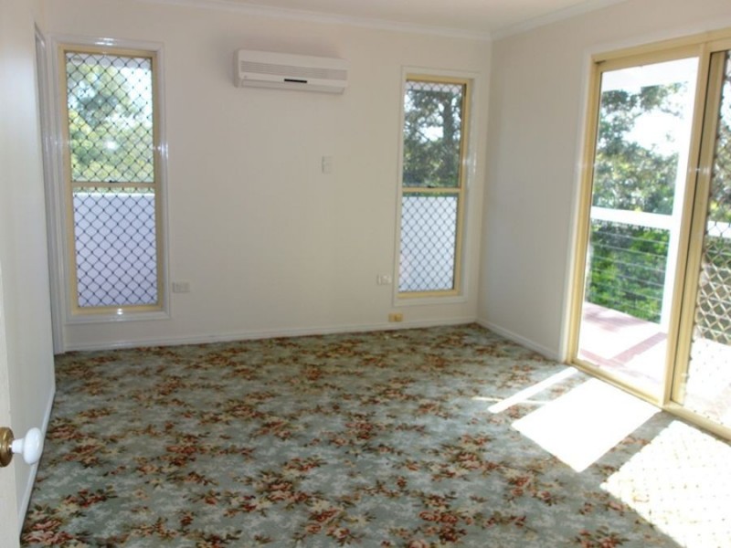 92 Robert Road, Chatsworth QLD 4570