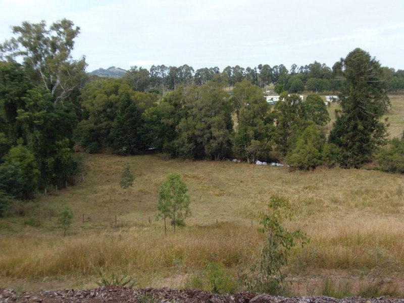 68 Hutchins Road, Amamoor QLD 4570