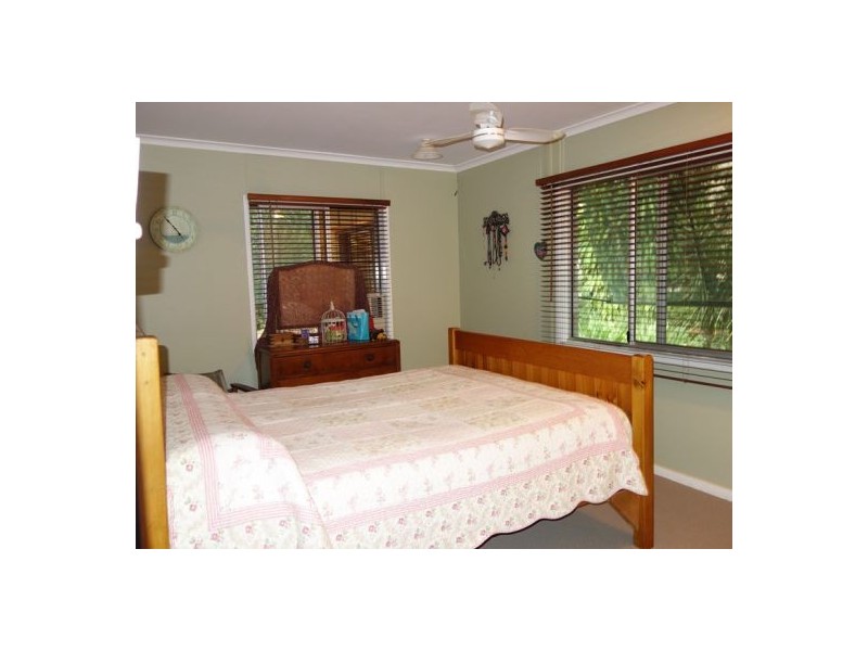 89 Amamoor Creek Road, Amamoor QLD 4570