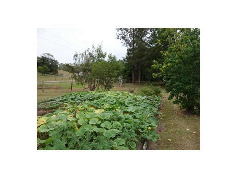 89 Amamoor Creek Road, Amamoor QLD 4570