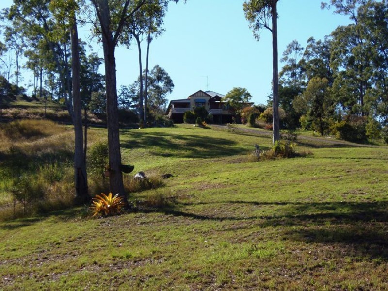 106 Dan Meurant Drive, Curra QLD 4570