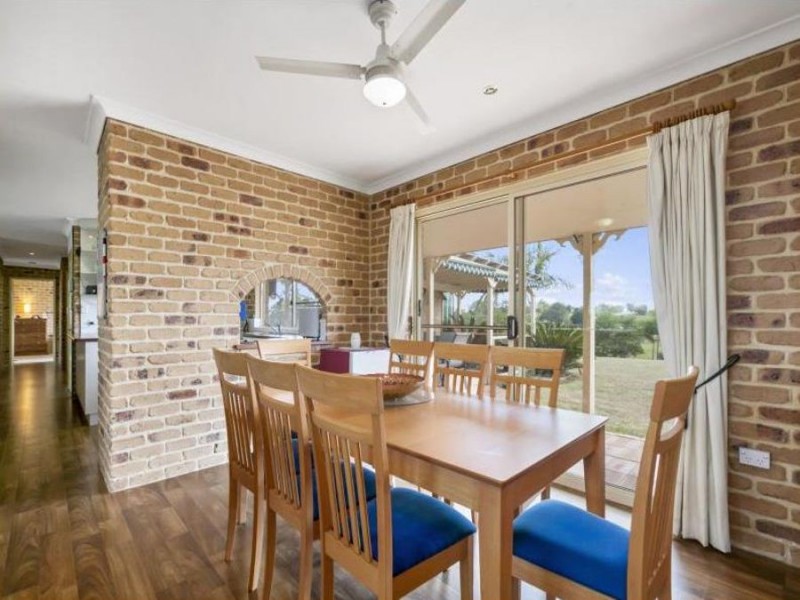 48 Edinburgh Court, East Deep Creek QLD 4570