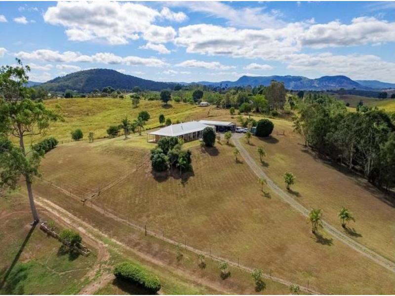 48 Edinburgh Court, East Deep Creek QLD 4570