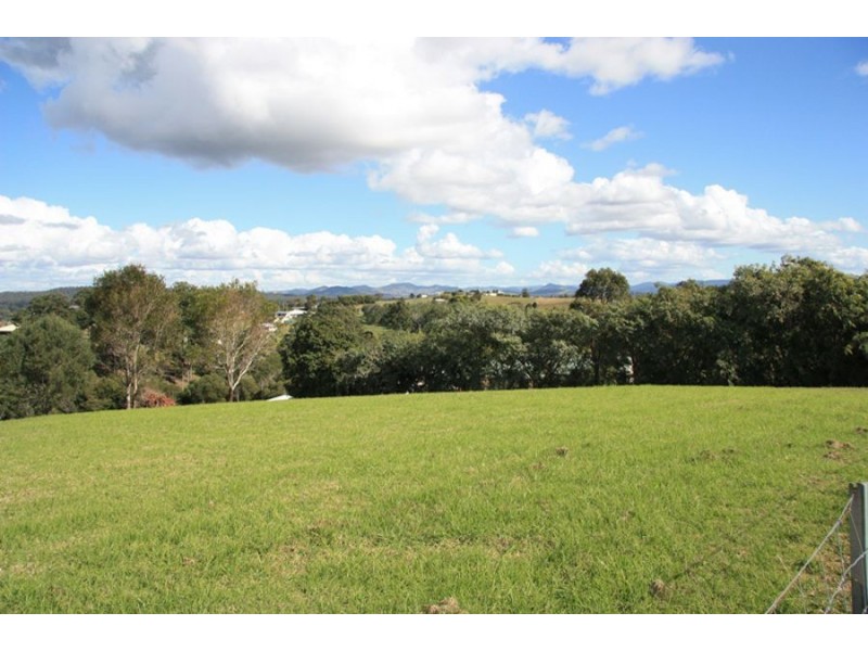 48 Edinburgh Court, East Deep Creek QLD 4570