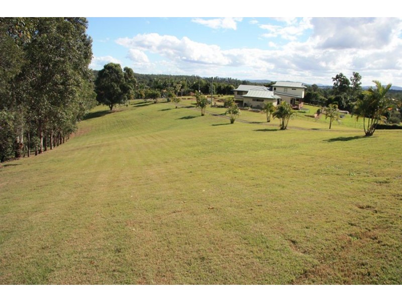 48 Edinburgh Court, East Deep Creek QLD 4570
