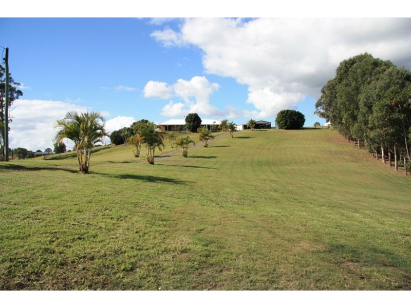 48 Edinburgh Court, East Deep Creek QLD 4570