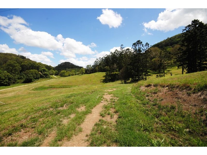 Goomboorian QLD 4570