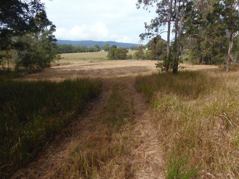 129 Meads Road, Tandur QLD 4570