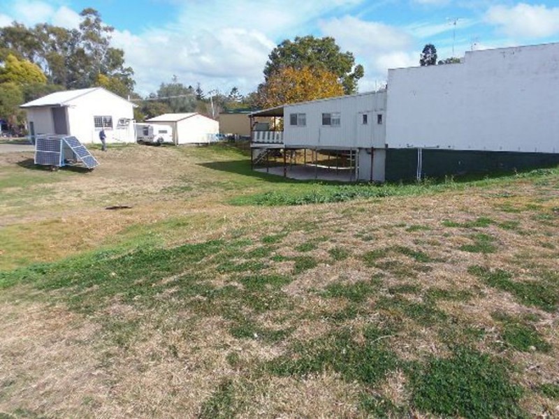 31 Moore St, Goomeri QLD 4601