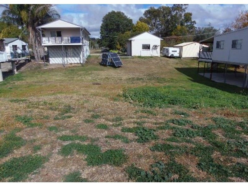 31 Moore St, Goomeri QLD 4601