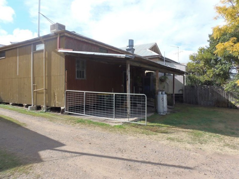 9 Moore Street, Goomeri QLD 4601