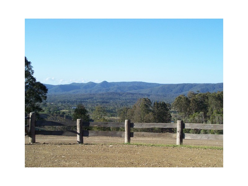 Traveston QLD 4570