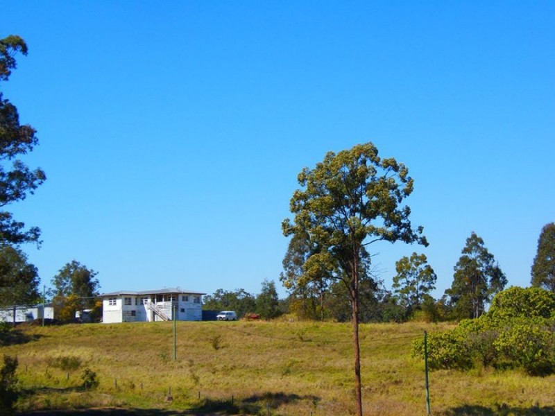 27 Melbern Road, Chatsworth QLD 4570