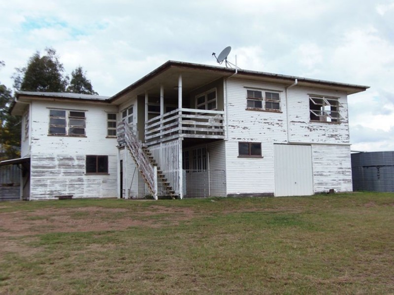 27 Melbern Road, Chatsworth QLD 4570