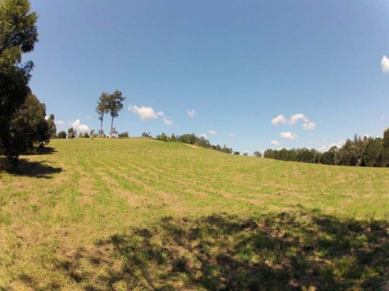 37 Edinburgh Court, East Deep Creek QLD 4570