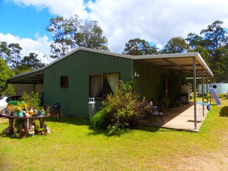 251 Paterson Road East, Paterson QLD 4570