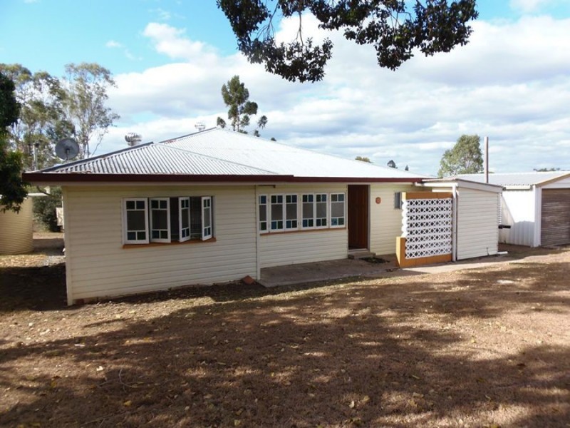 2 Wattle Street, Kilkivan QLD 4600