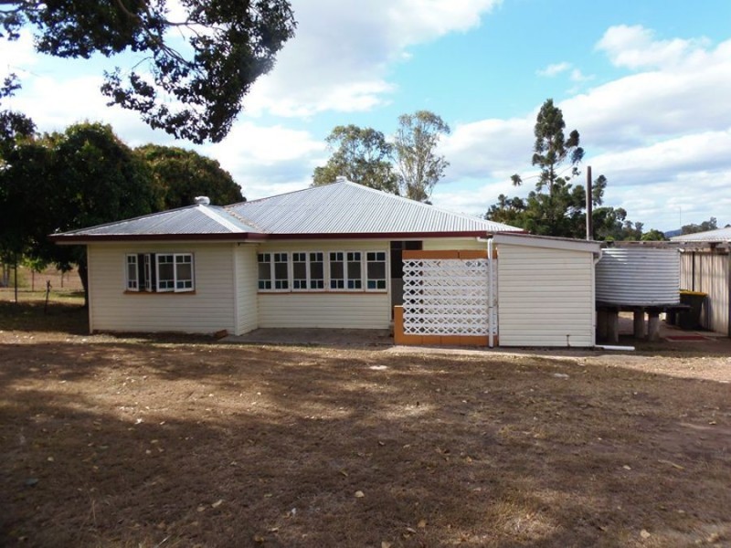 2 Wattle Street, Kilkivan QLD 4600