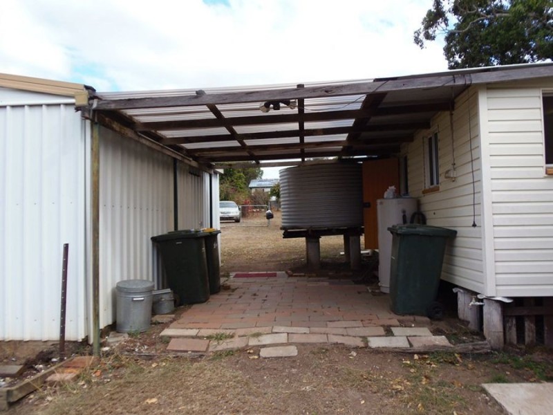 2 Wattle Street, Kilkivan QLD 4600