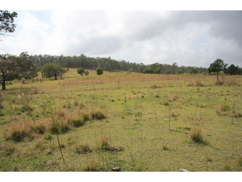 Glenwood QLD 4570