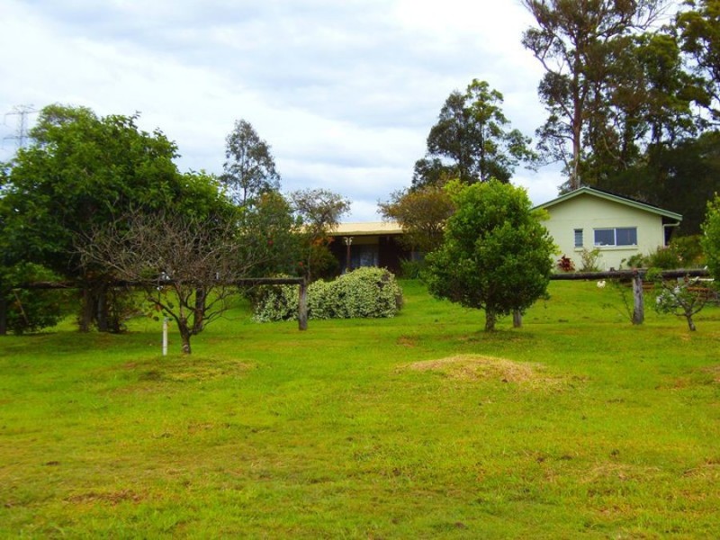 35 Mahers Road, Cooran QLD 4569