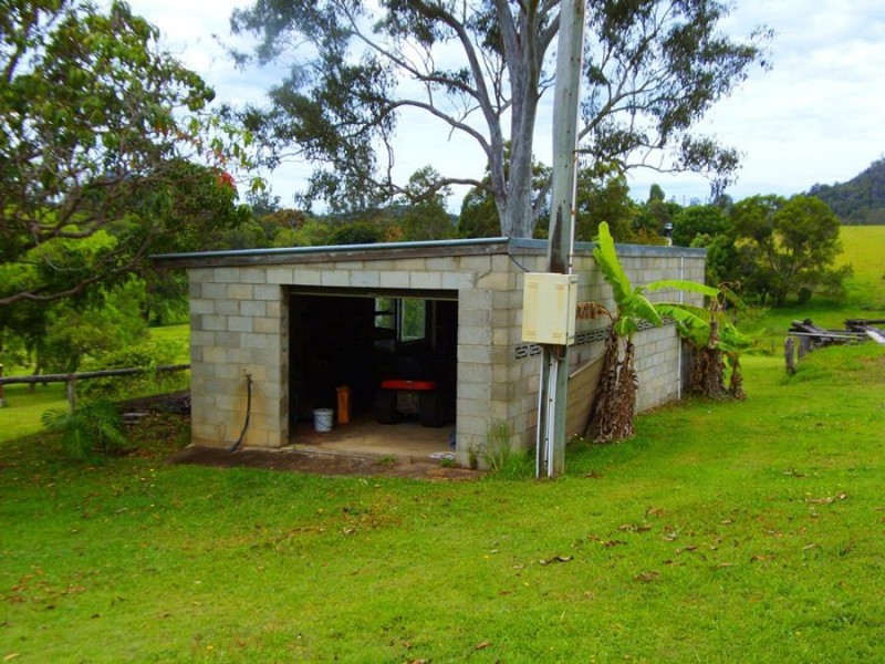 35 Mahers Road, Cooran QLD 4569