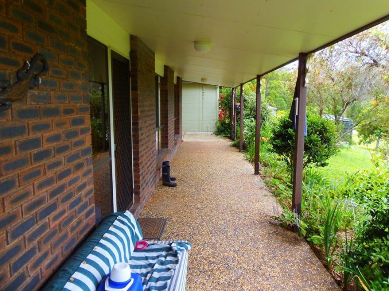 35 Mahers Road, Cooran QLD 4569