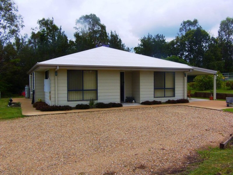 11 Running Creek Road, Kilkivan QLD 4600