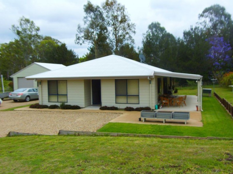 11 Running Creek Road, Kilkivan QLD 4600