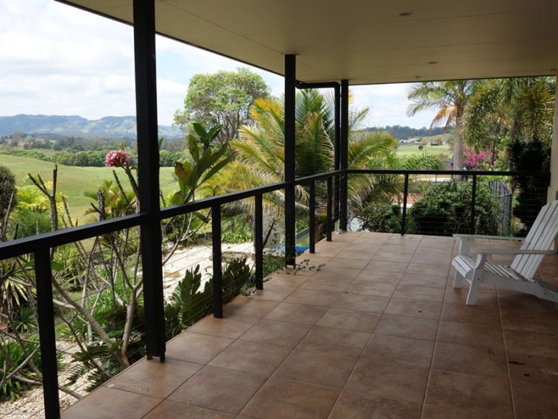 14 Wacal Road, Mothar Mountain QLD 4570