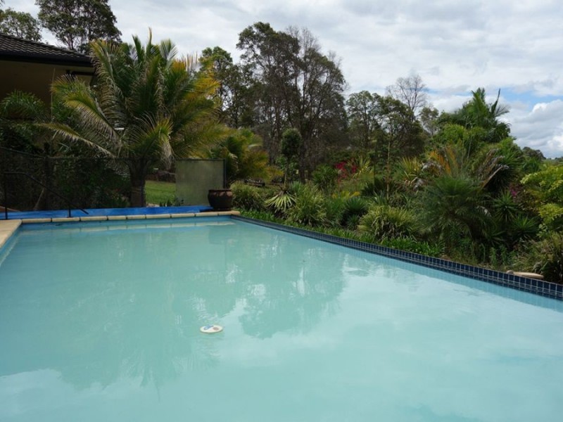 14 Wacal Road, Mothar Mountain QLD 4570