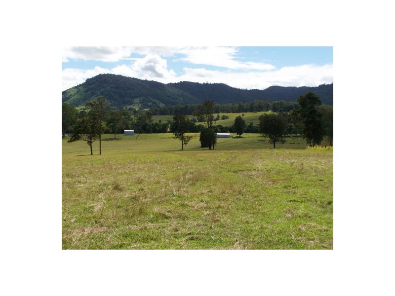 Tandur QLD 4570