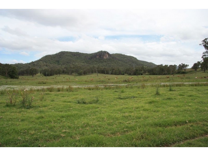 Brooloo QLD 4570