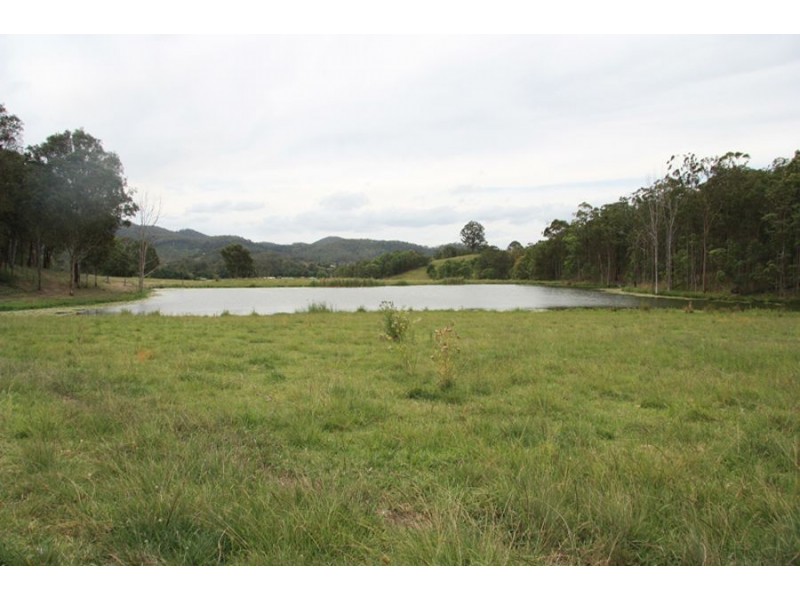 Brooloo QLD 4570