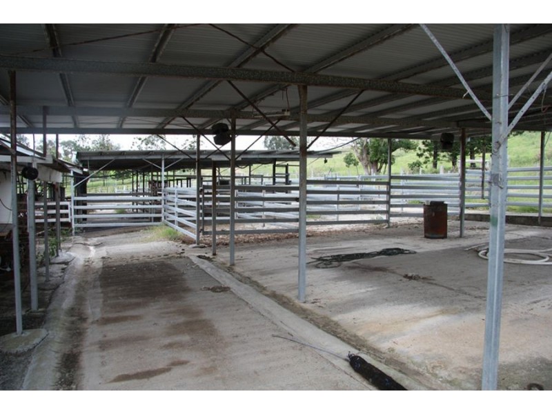 Brooloo QLD 4570