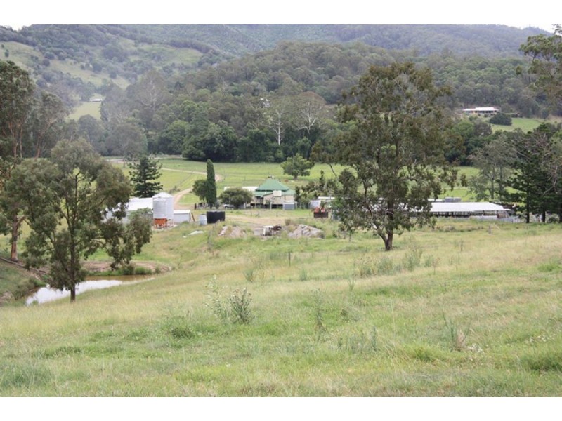Brooloo QLD 4570