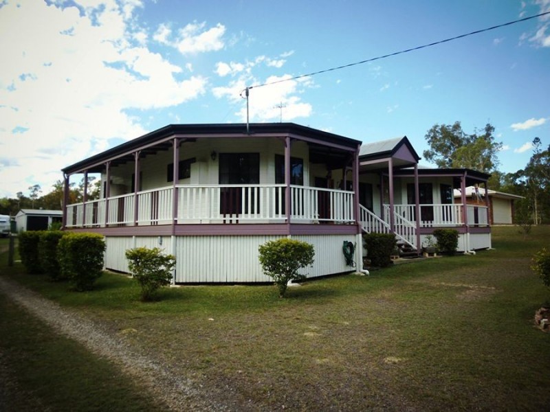 11 Mayflower Avenue, Cooloola Cove QLD 4580