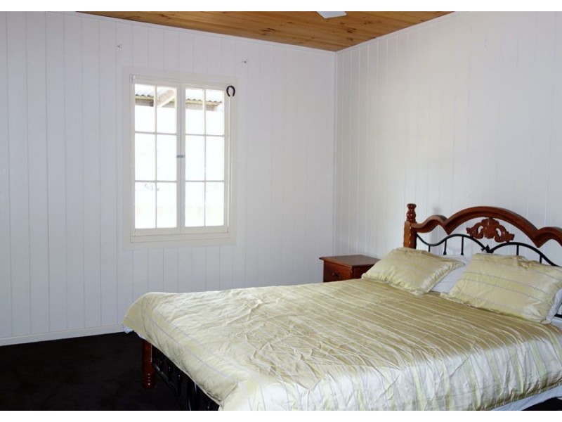 103 Leeann Road, Monkland QLD 4570