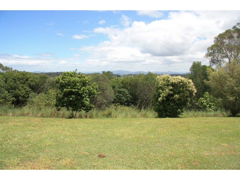 Canina QLD 4570