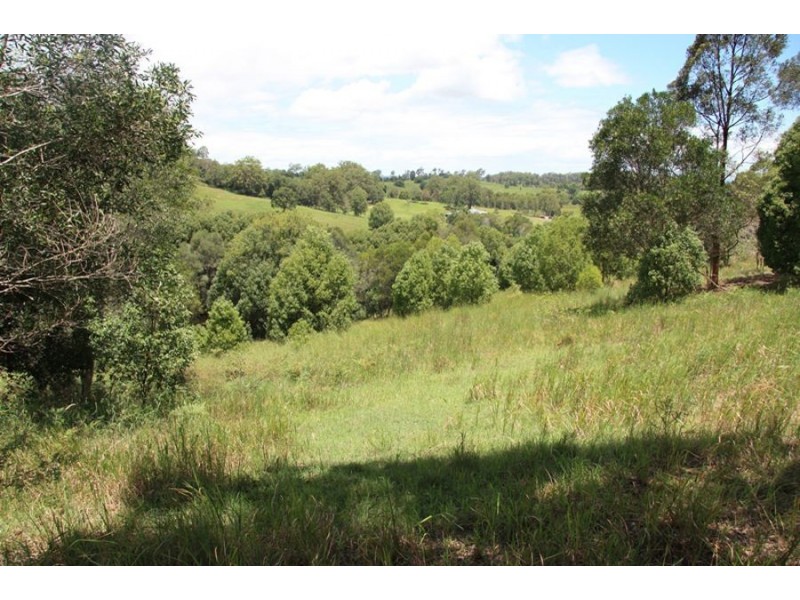 Canina QLD 4570