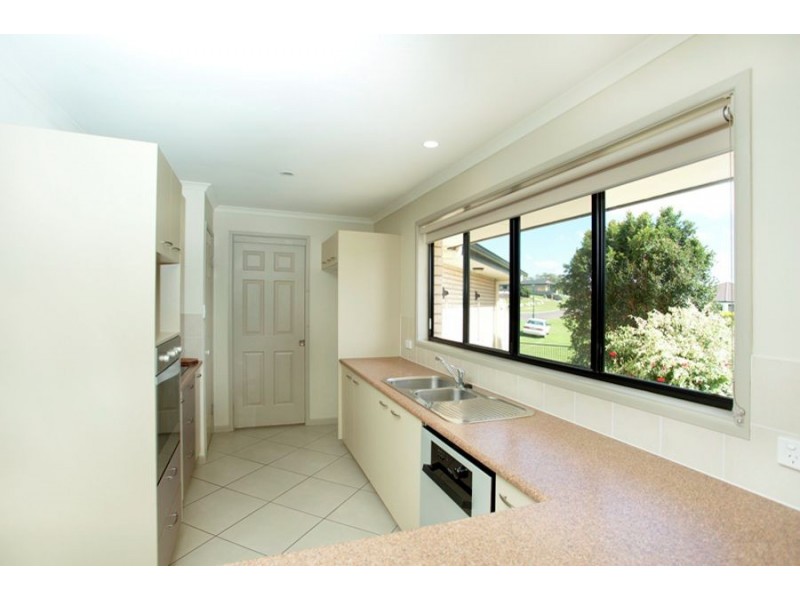 29 Willow Grove Road, Southside QLD 4570