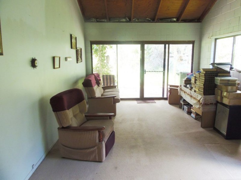 372 Arborfive Road, Glenwood QLD 4570