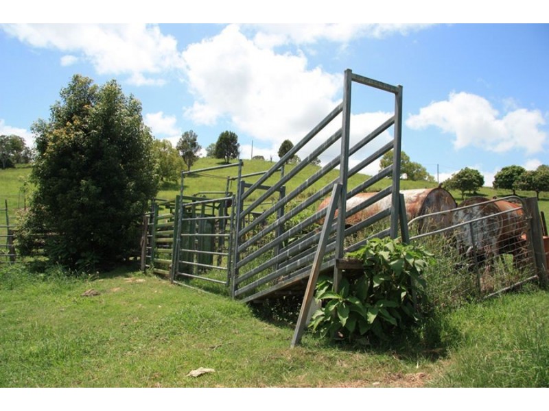 Greens Creek QLD 4570