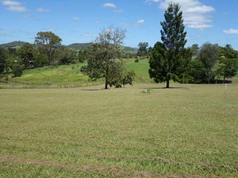 68 Panorama Drive, The Dawn QLD 4570