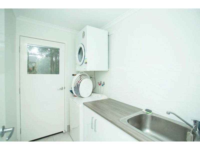 4 Brianna Court, Araluen QLD 4570