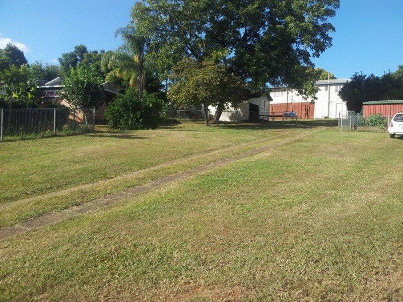 25 Crown Road, Gympie QLD 4570