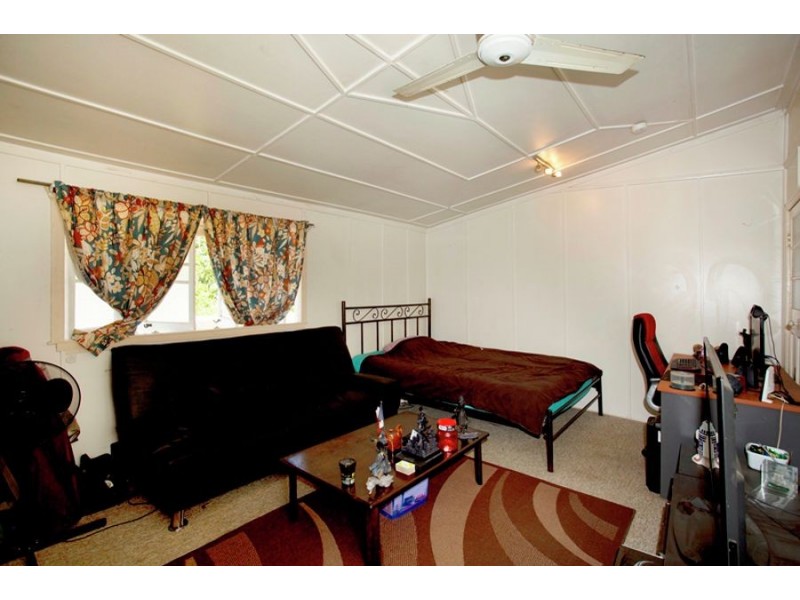 25 Crown Road, Gympie QLD 4570