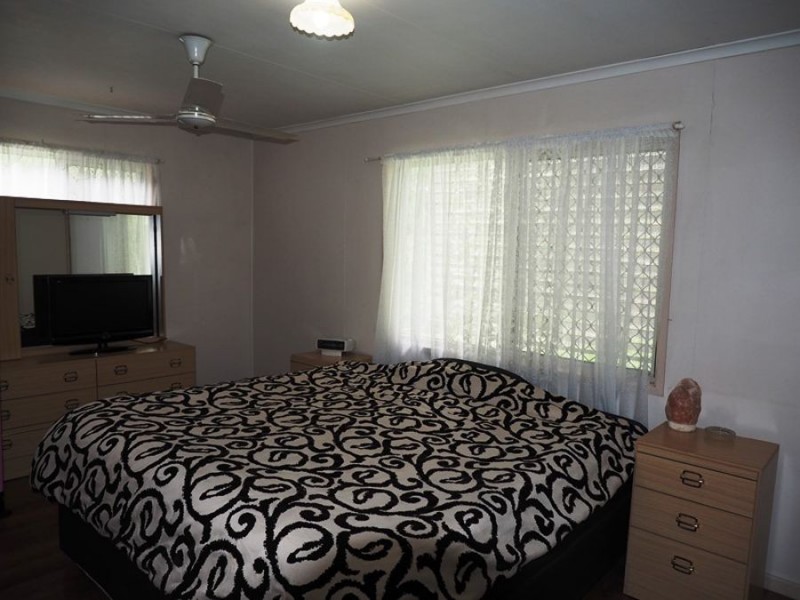 35 Bligh Street, Kilkivan QLD 4600