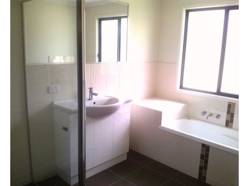 195 Power Road, Widgee QLD 4570